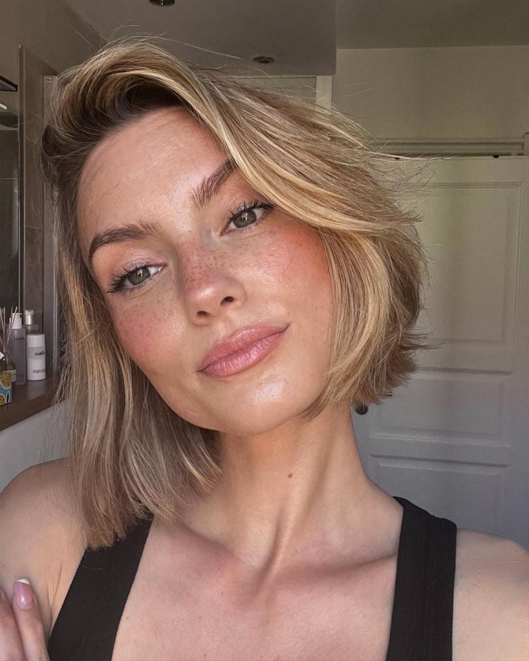 corte bob curto moderno