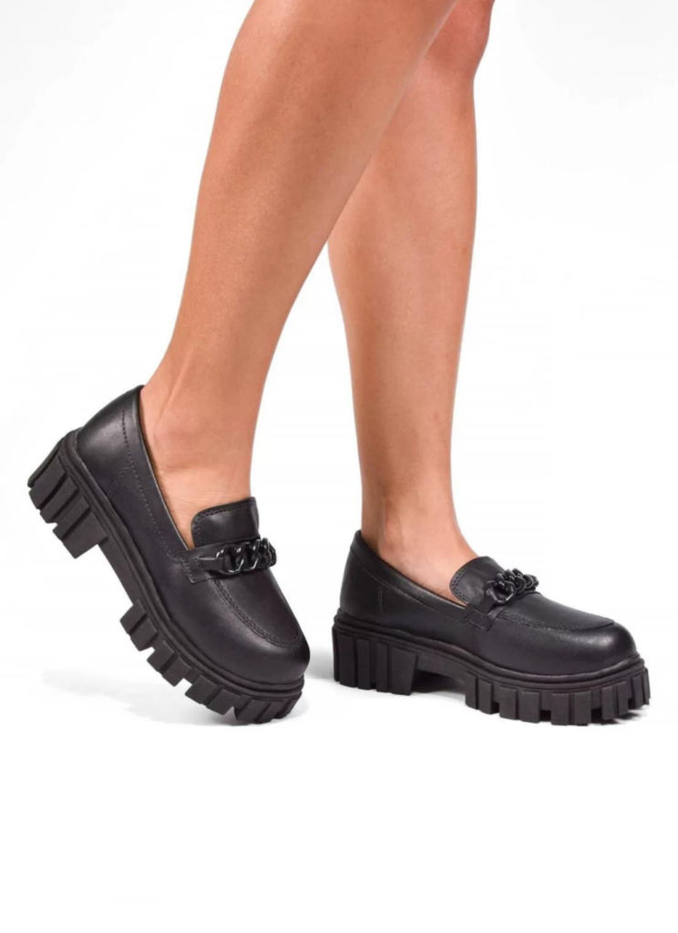 looks com mocassim tratorado e jeans