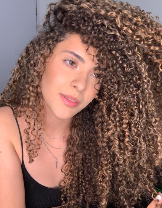Creme para cabelo cacheado para cachos fechados (Tipo 3B e 3C)