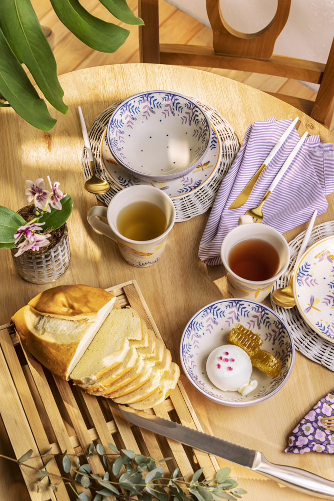 mesa de café da manhã para o dia a dia