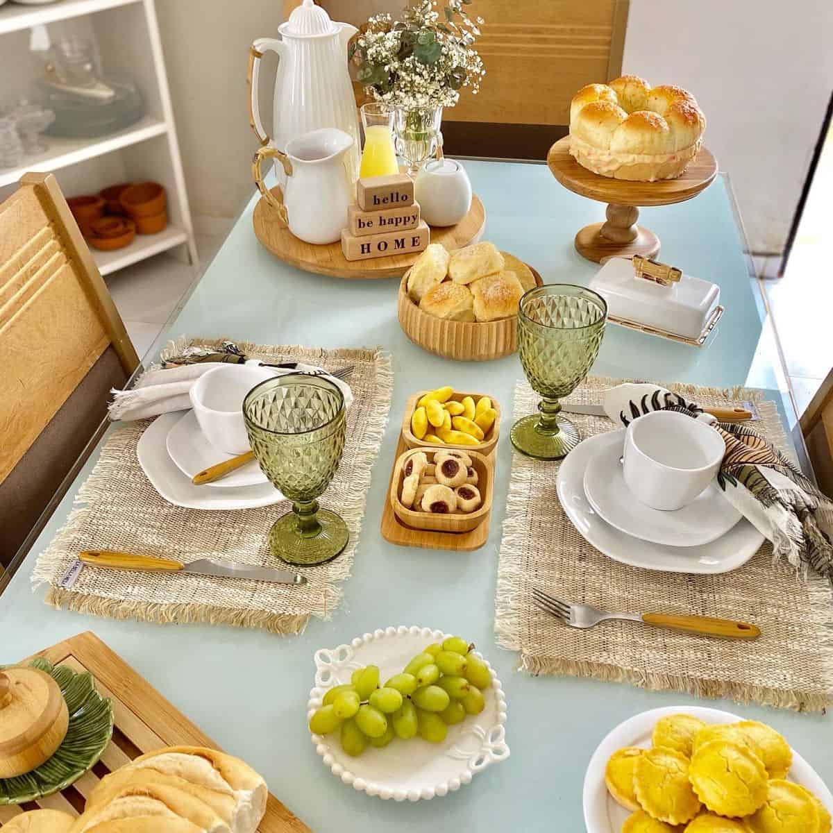 mesa posta café da manhã sofisticada