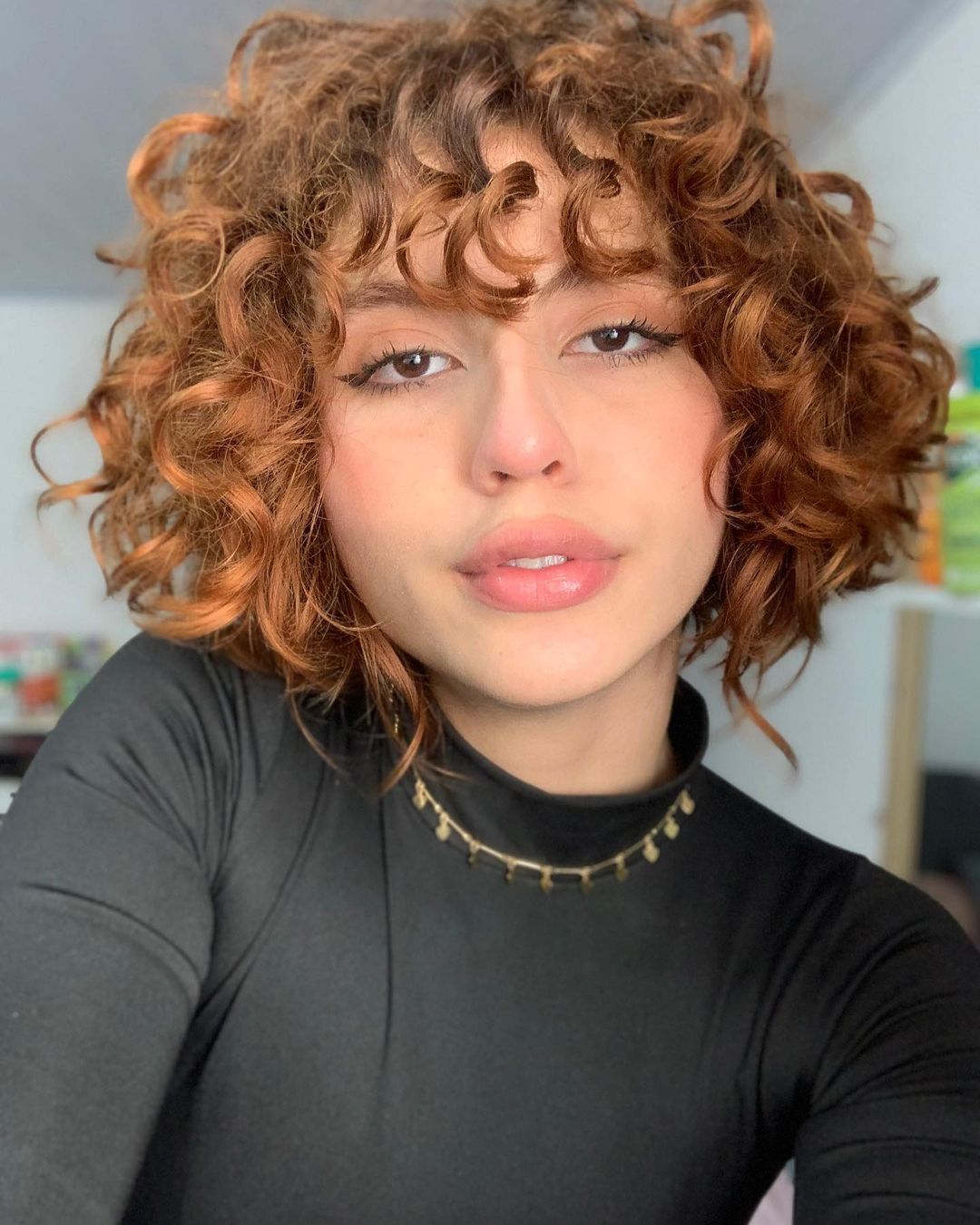 cabelo curto para rosto quadrado
