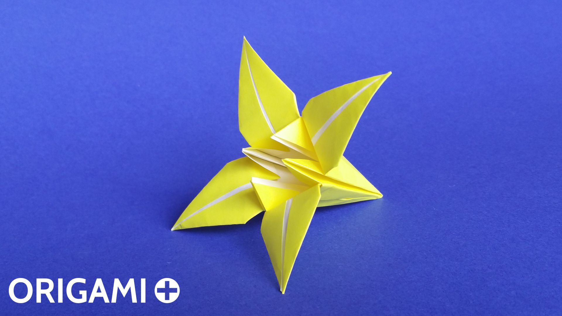 origami flor realista