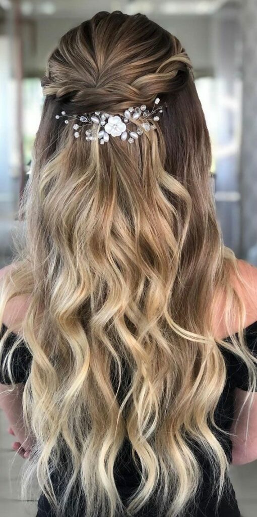 penteado semi preso para formatura