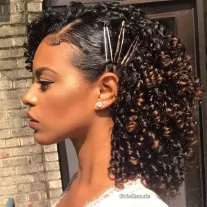 penteados para festa cabelo cacheado solto