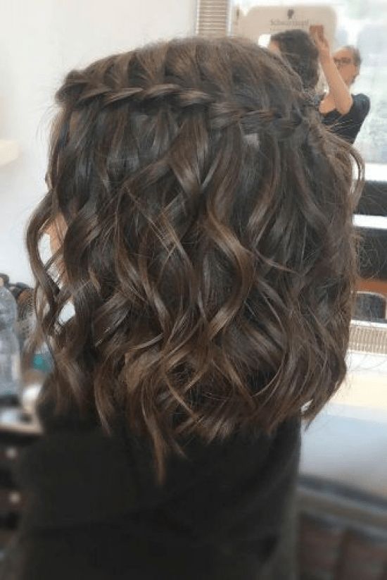 penteados para cabelo ondulado preso