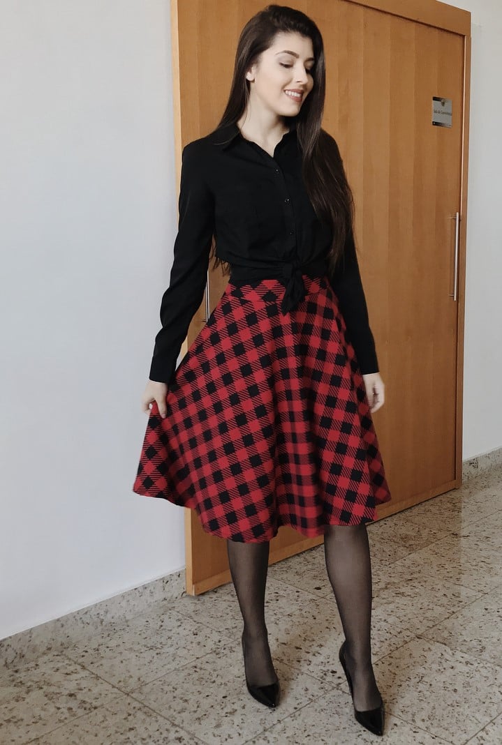 saia xadrez vermelha