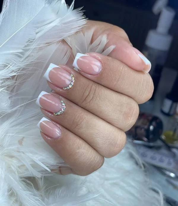 unhas com glitter simples