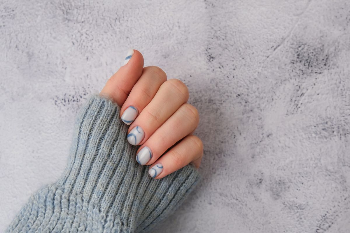 unha almond decorada nude