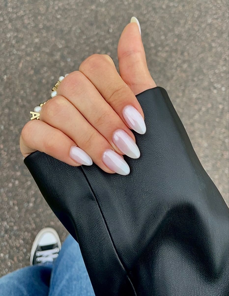 unha amendoada elegante