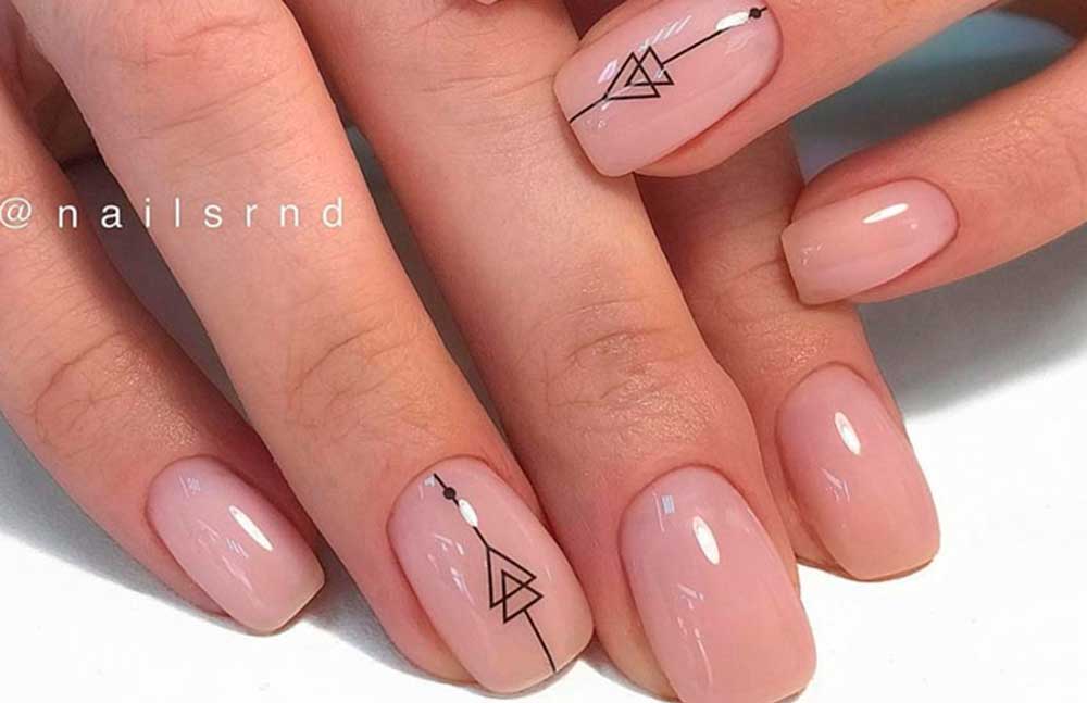 unha de gel preta elegante