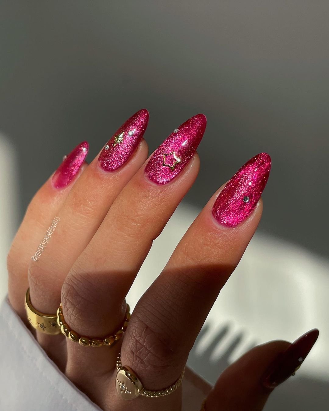 tons de esmalte rosa