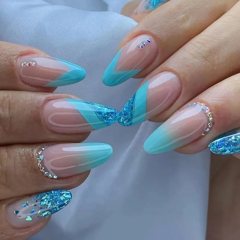 tendências unhas almond 2026