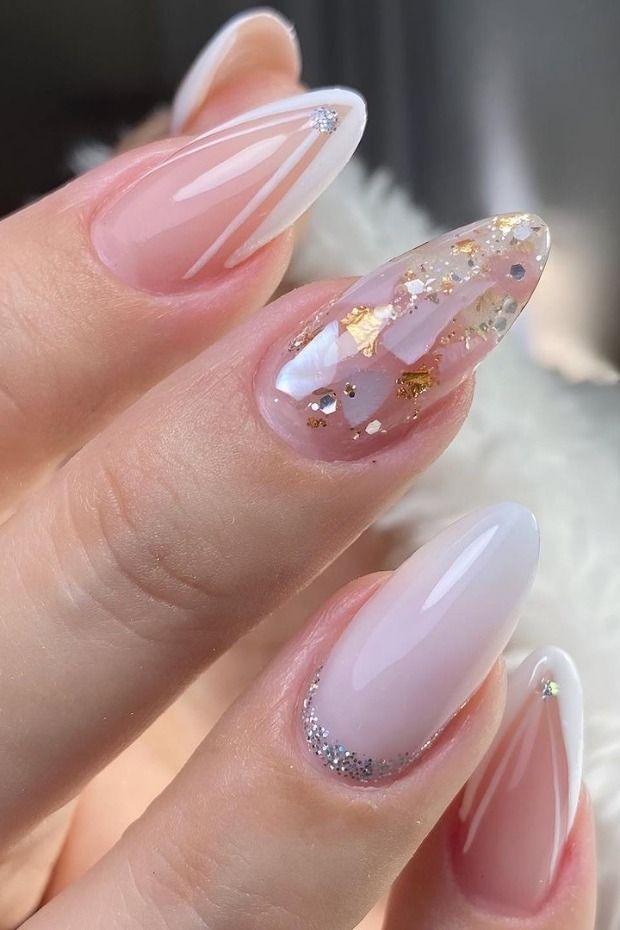 unhas almond longas delicadas