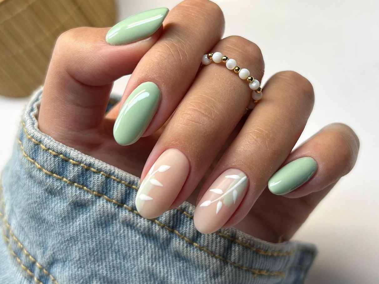 unhas almond francesinha curta