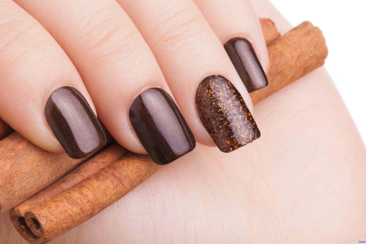 Unhas amendoadas naturais