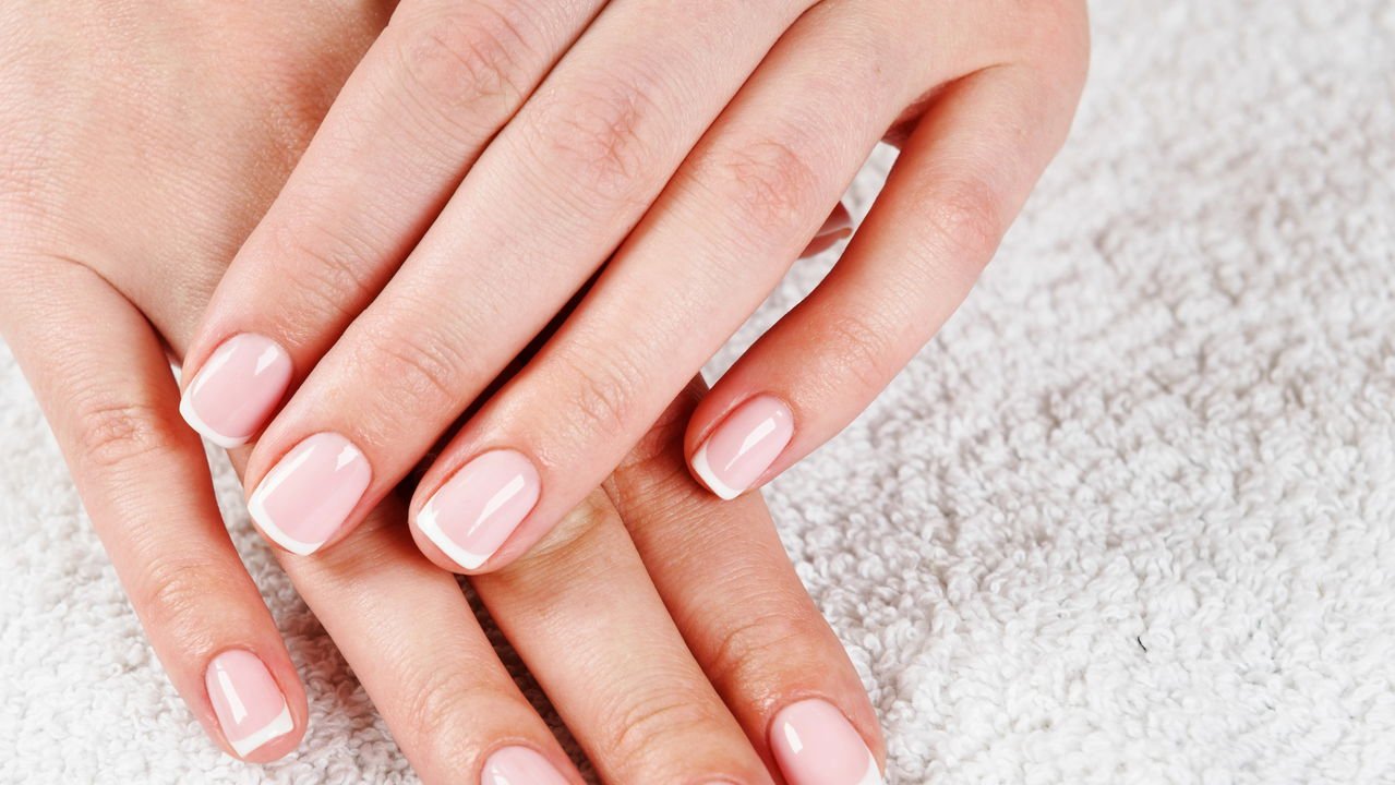 unhas curtas chiques