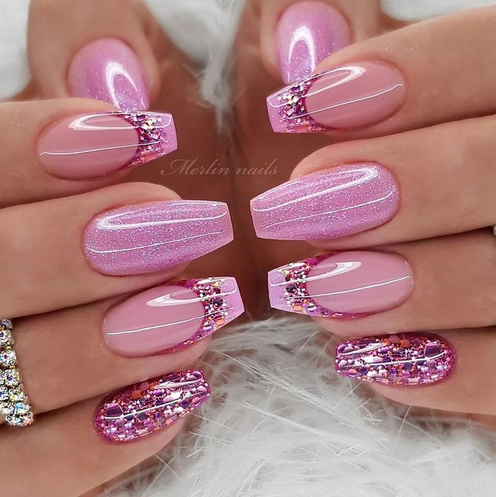 unhas de gel decoradas