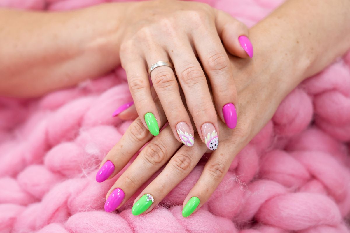 unhas de gel naturais