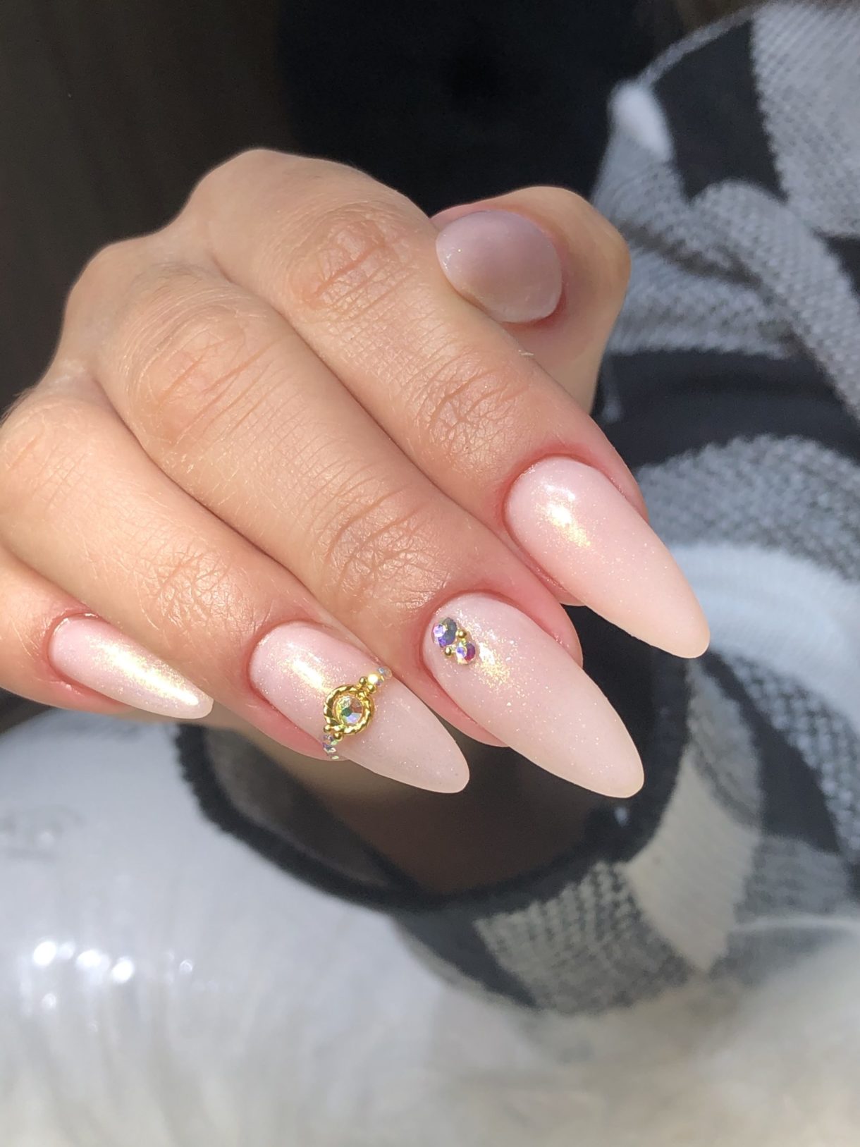 inspiração unhas almond