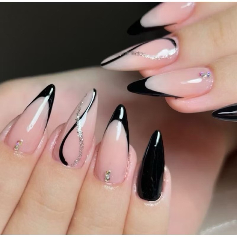 unhas em gel pretas longas