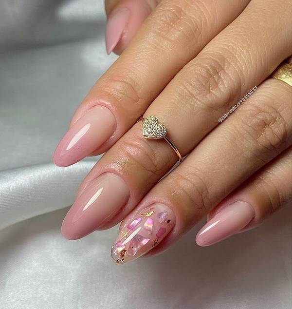 unhas simples e chiques