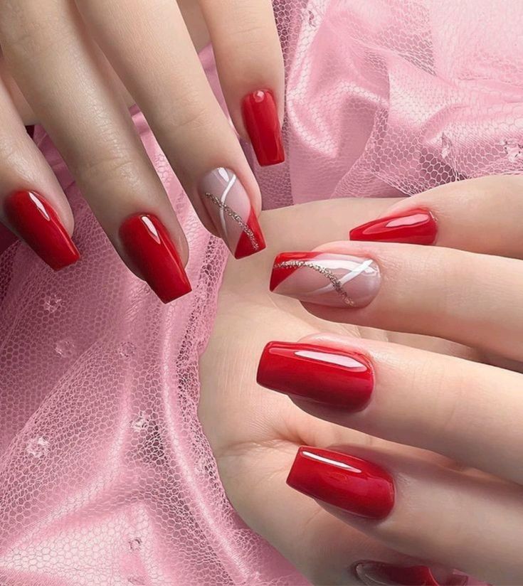 Unhas vermelhas em gel