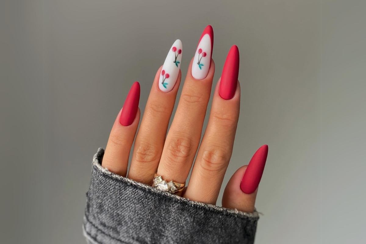 Unhas vermelhas em gel