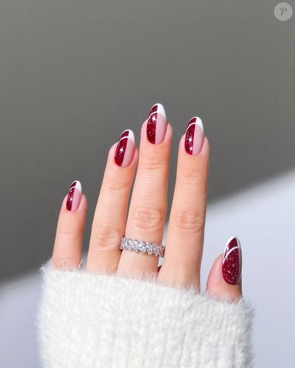 Unhas bordô sofisticadas