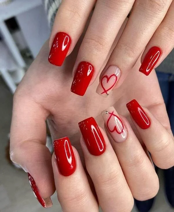 unhas vermelhas francesinha