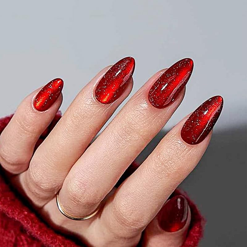 unhas vermelhas vibrantes em gel