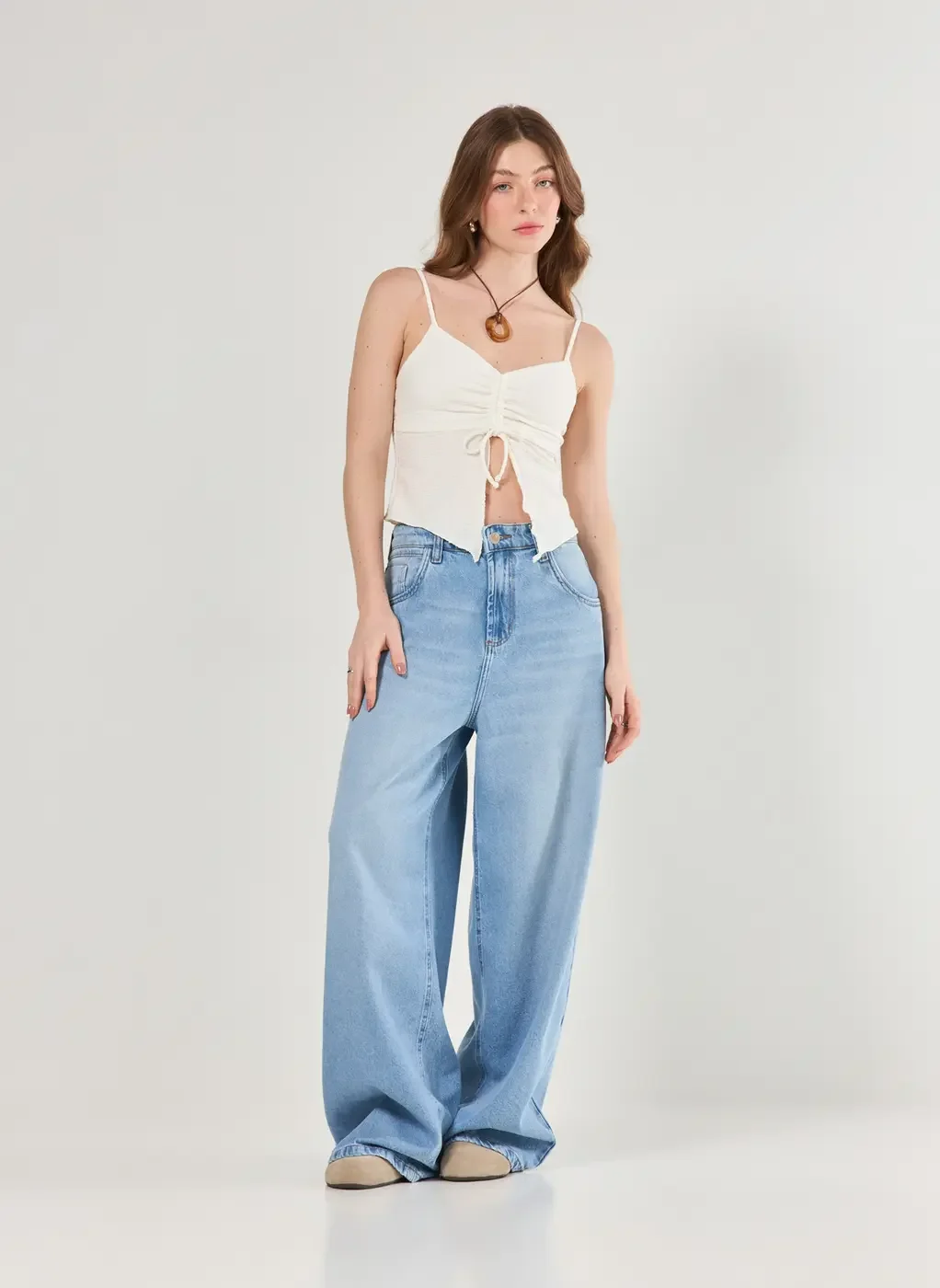 Calça wide leg com cropped