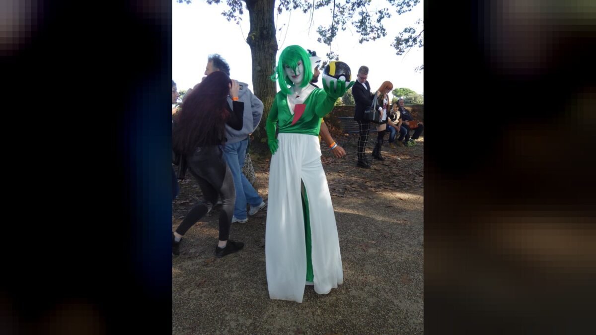 Lucca Comics & Games 2019 - Cosplay of Gardevoir from Pokémon