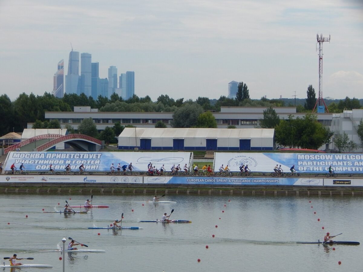 Фернанду Пимента выигрывает золото в финале байдарки-одиночки у мужчин