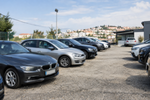 Leilões das Finanças em Portugal: como comprar um carro e quais são os custos