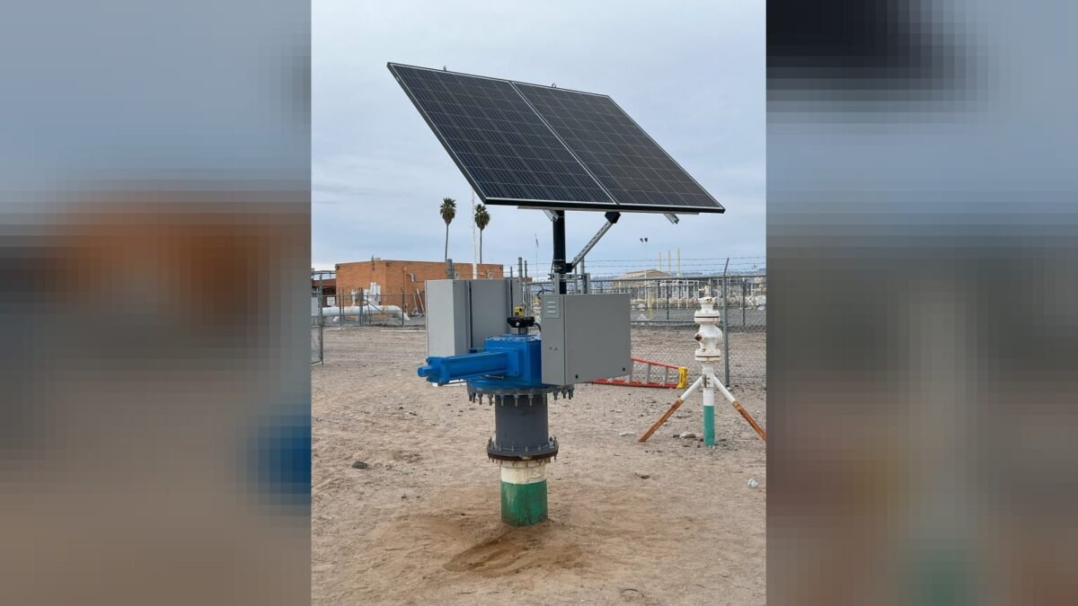Rastreadores de dois eixos usam componentes móveis para acompanhar o sol.