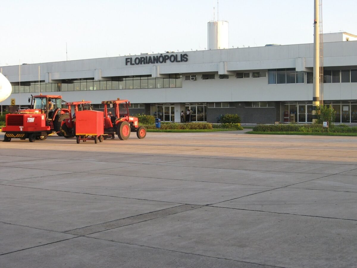 Aeroporto Internacional de Florianópolis
